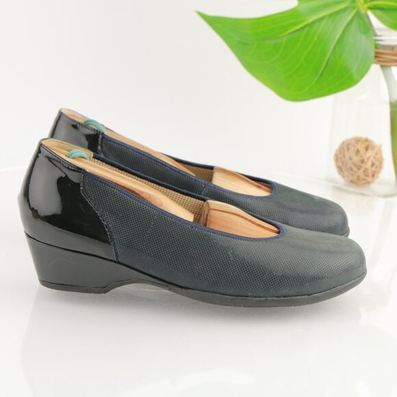 Waldlaufer Womens Loafer Size 8 Dark Navy Leather Low Wedge Comfy Work Shoe - Picture 1 of 12